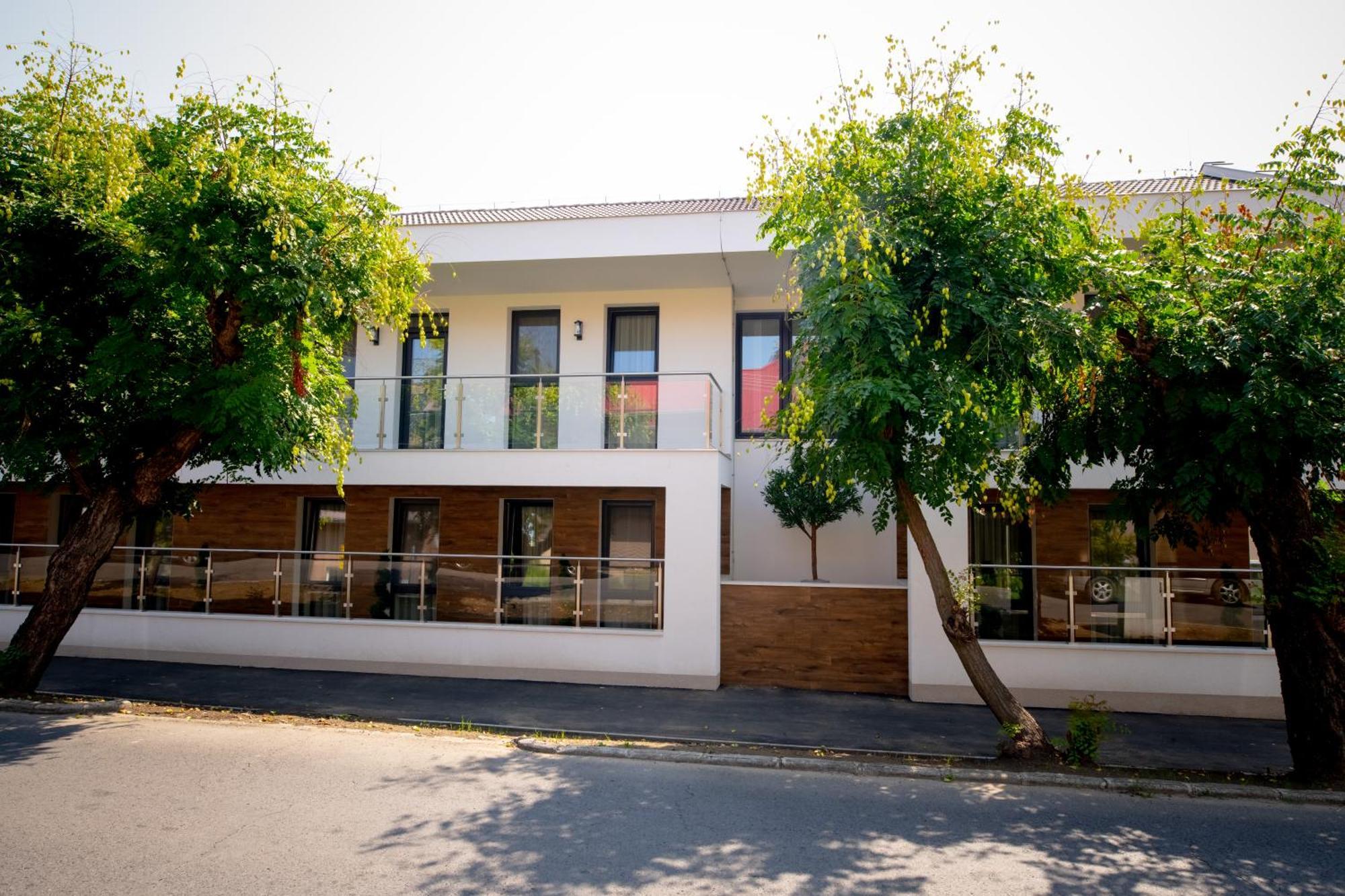 Elixir Panzio Bed & Breakfast Nyirbator Ngoại thất bức ảnh