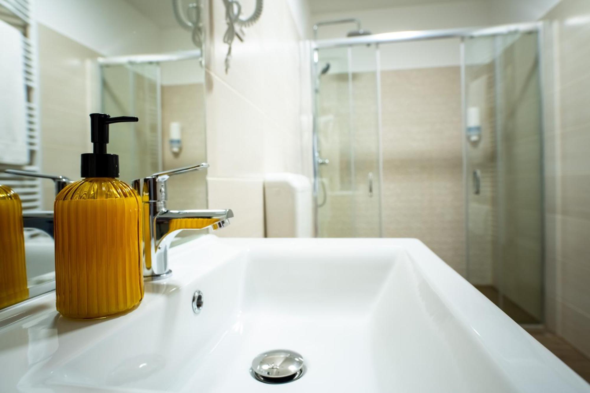 Elixir Panzio Bed & Breakfast Nyirbator Ngoại thất bức ảnh